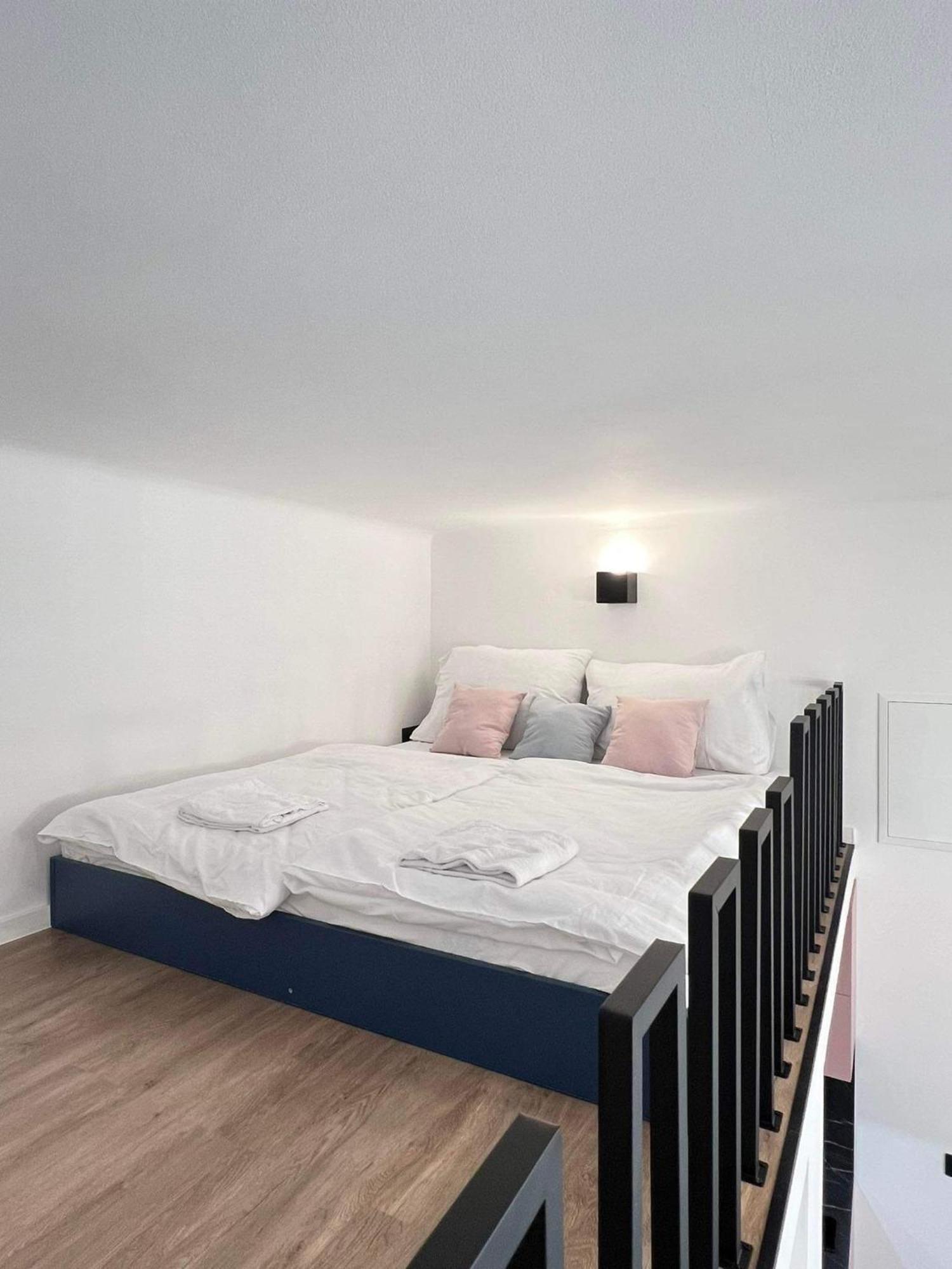 Stay2Gether M&M Studio Holesovice Prague Ngoại thất bức ảnh